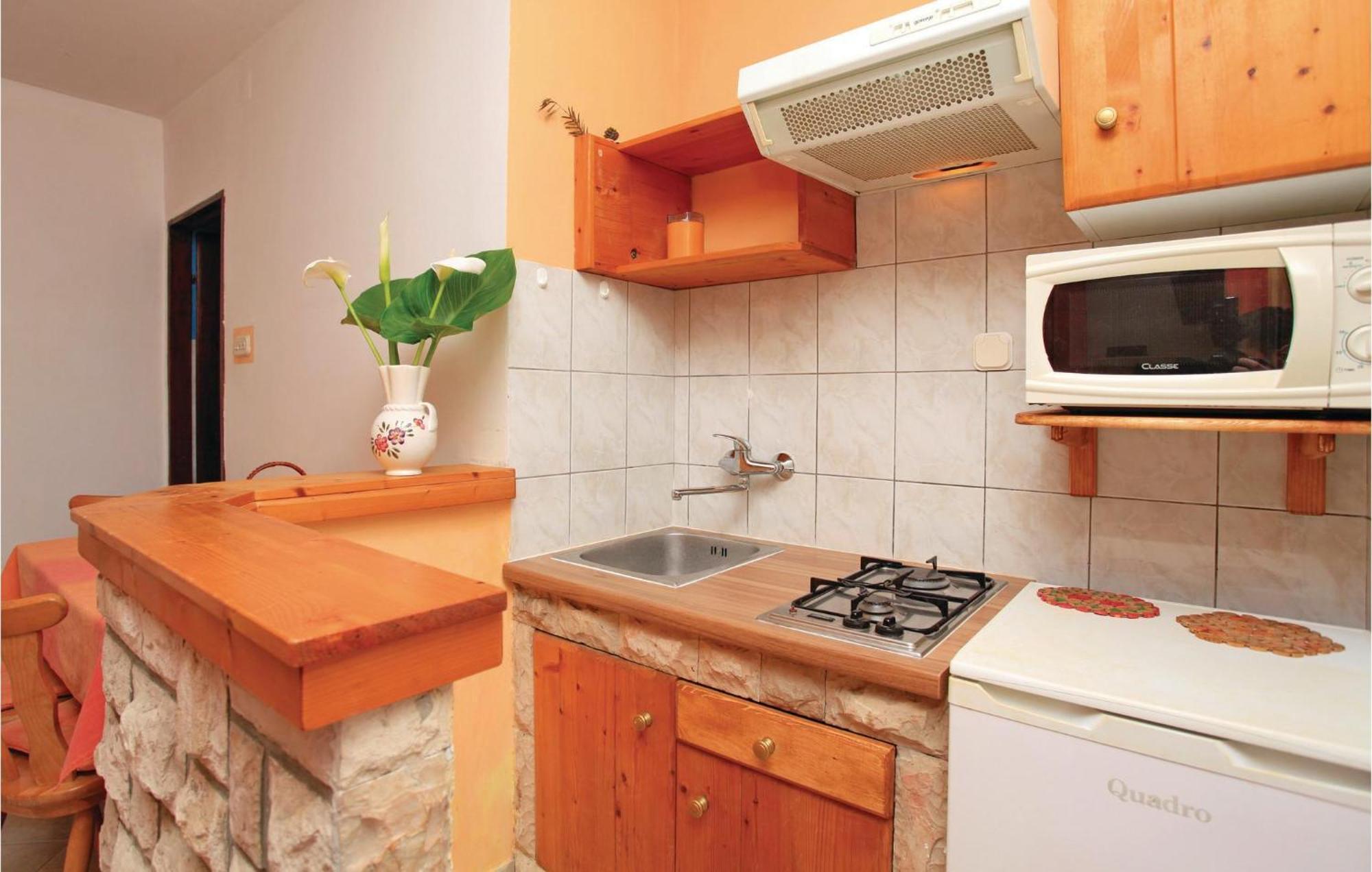 Lovely Apartment In Vela Luka With Kitchen Εξωτερικό φωτογραφία